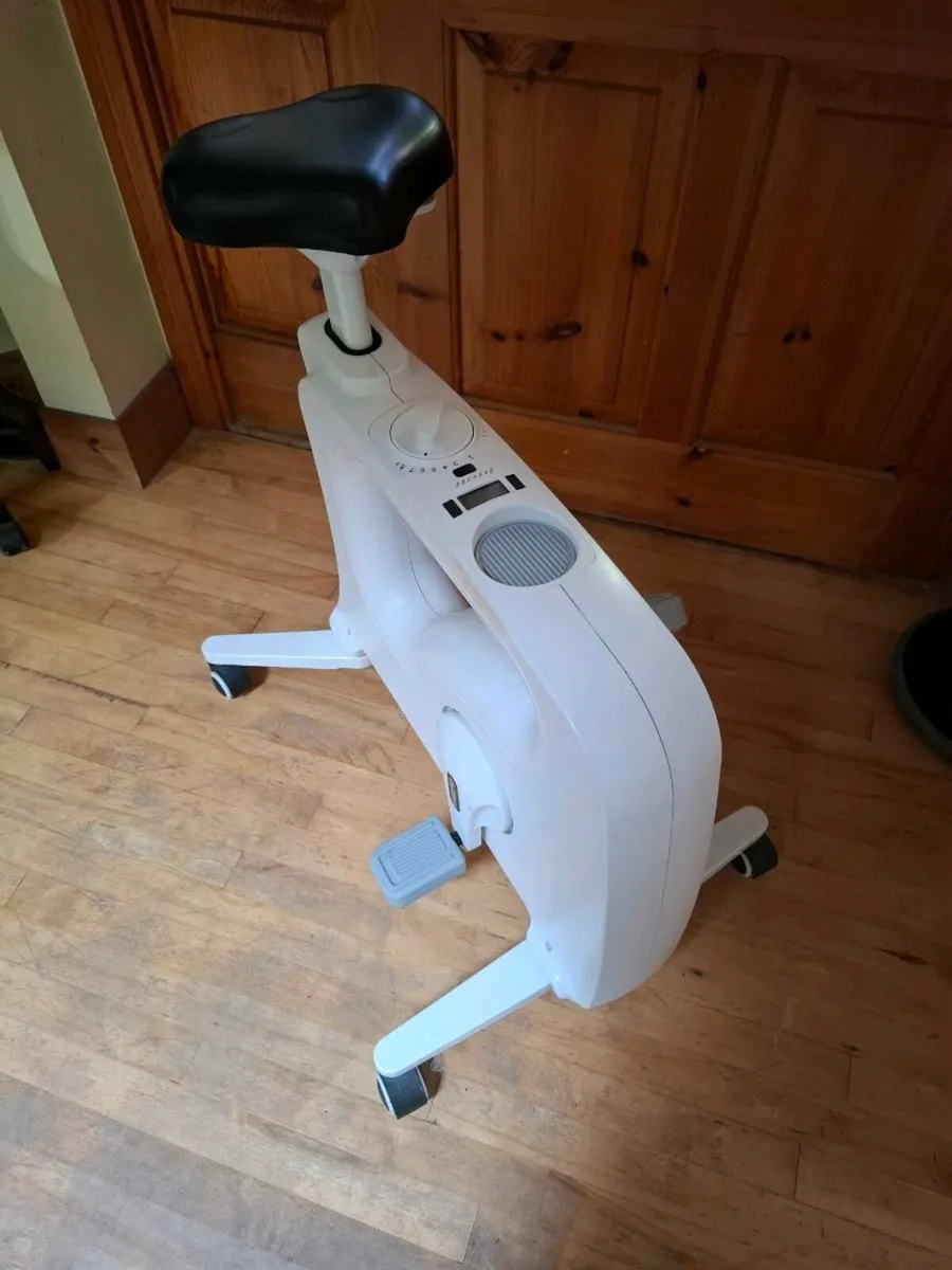 Under desk bike and balance chair - Image 1