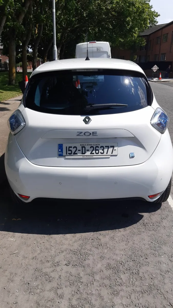 2015 Renault Zoe Dynamique - fully  electric 22kWh - Image 2