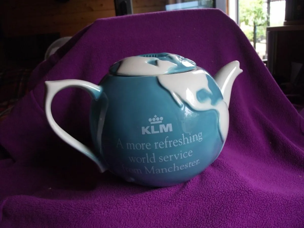Rare - KLM Airlines Souvenir Teapot - pre 1995 - Image 1