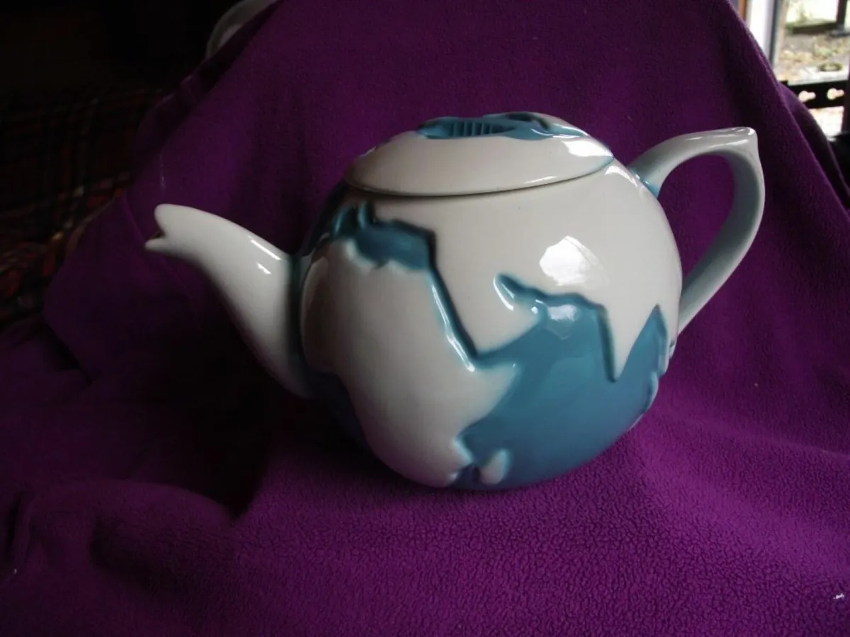 Rare - KLM Airlines Souvenir Teapot - pre 1995 - Image 2