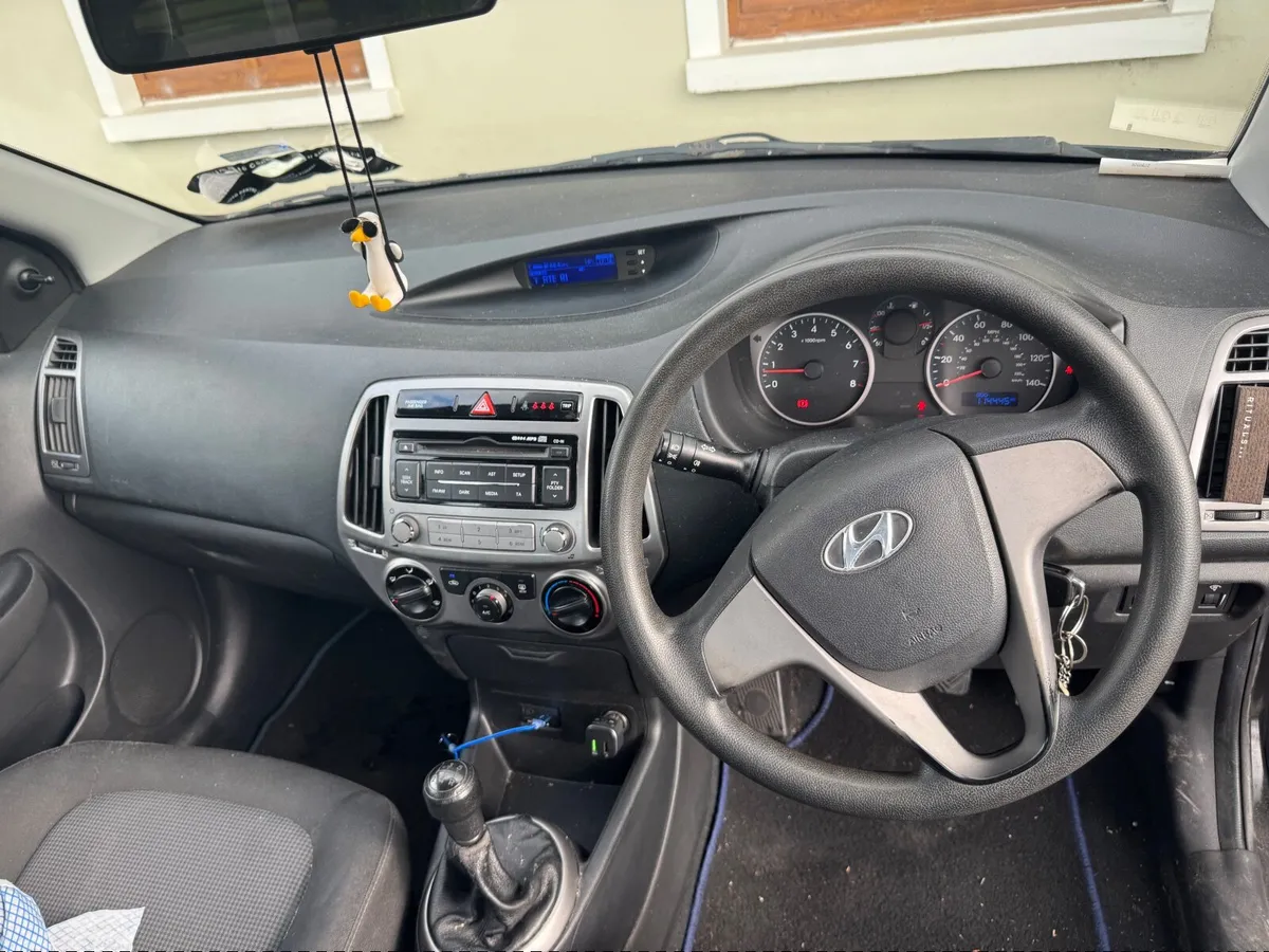 Hyundai i20 2013 - Image 3