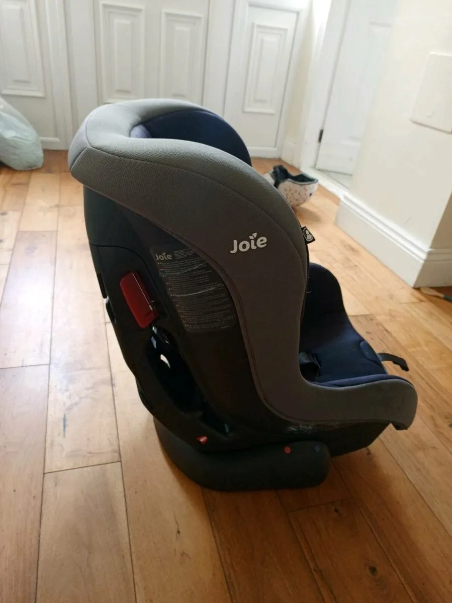 Car seat - Image 4