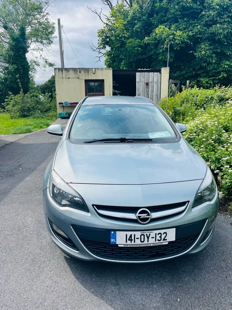 Car - Image 1
