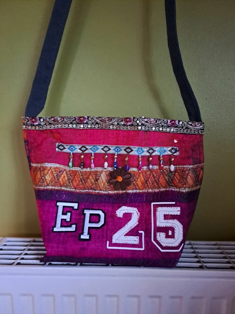 Handbag.. Electric Picnic  Themed - Image 2