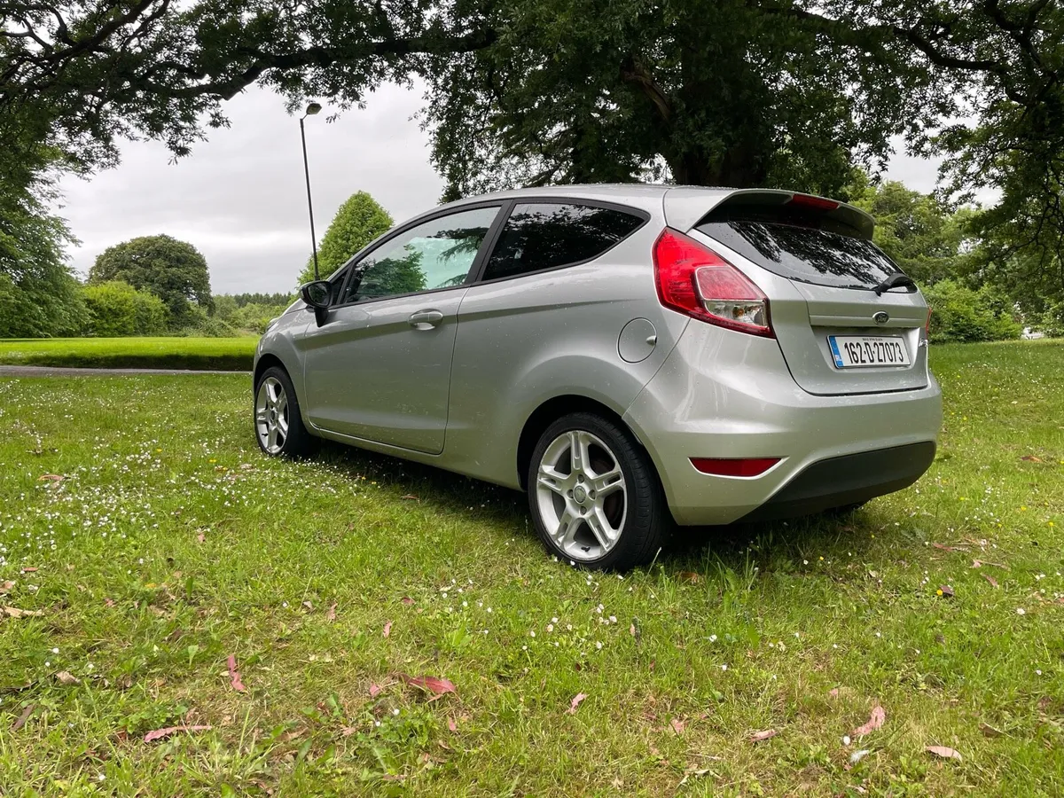 Ford fiesta 1.5 diesel - Image 4