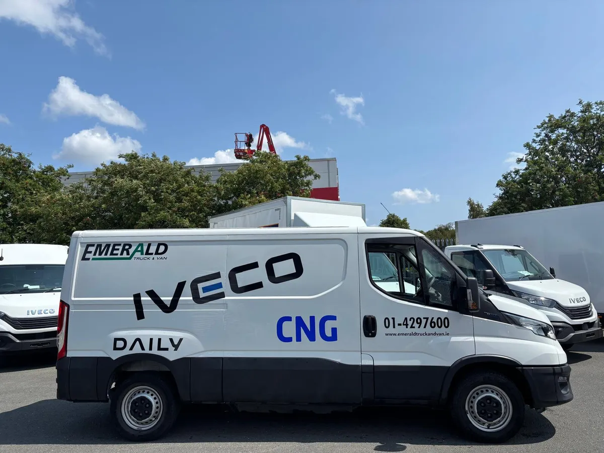 ***Iveco 100-Series 2023 CNG 140 BHP - Image 2