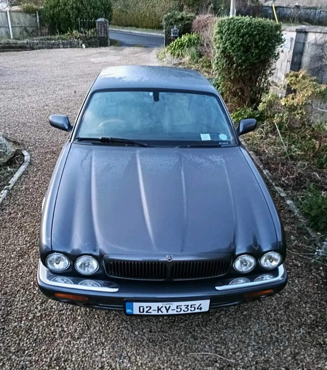 Jaguar XJ V8 Sport - Image 1