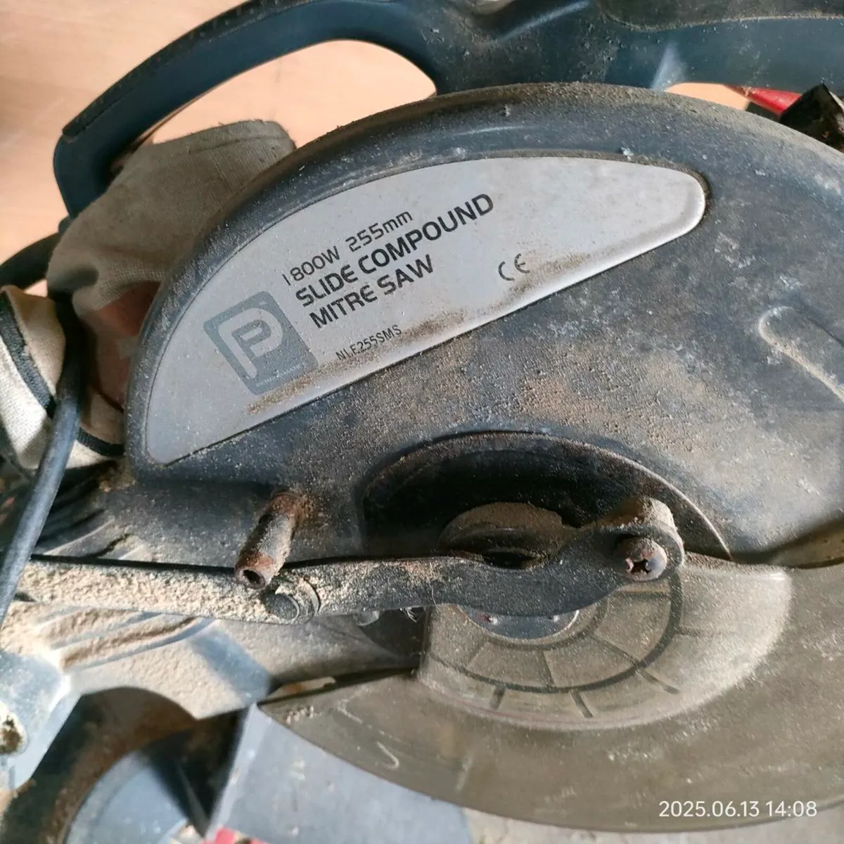 Miter saw - Image 3
