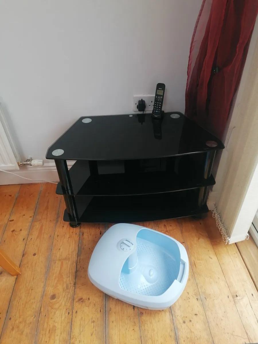 Footspa TV table /stand - Image 2