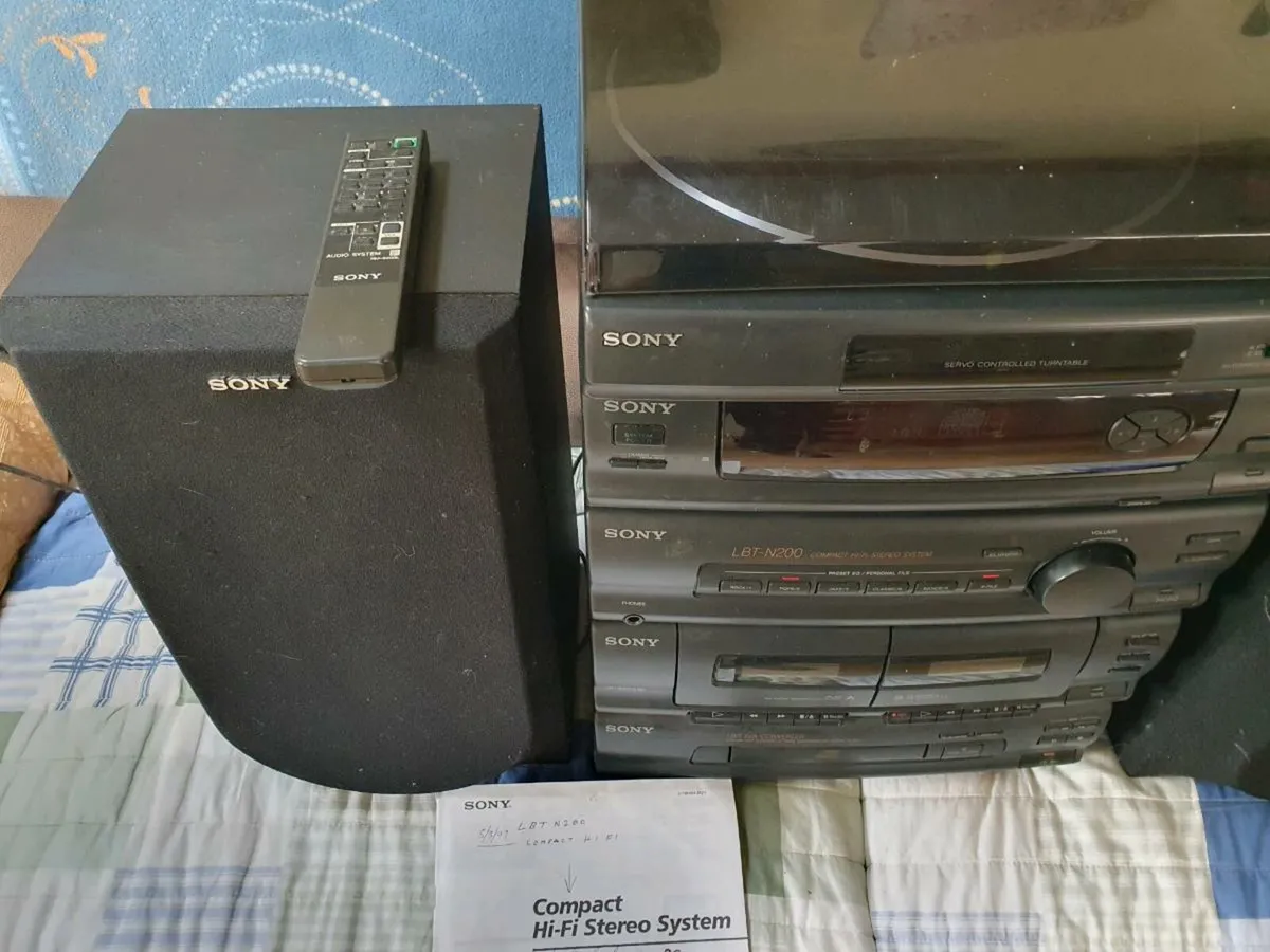 Sony compact hi.fi stereo system - Image 2