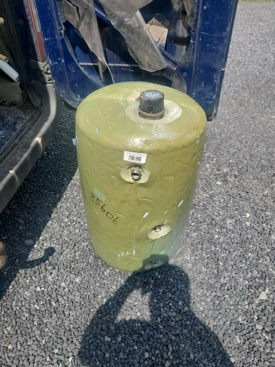 Stainless steel cylinder
