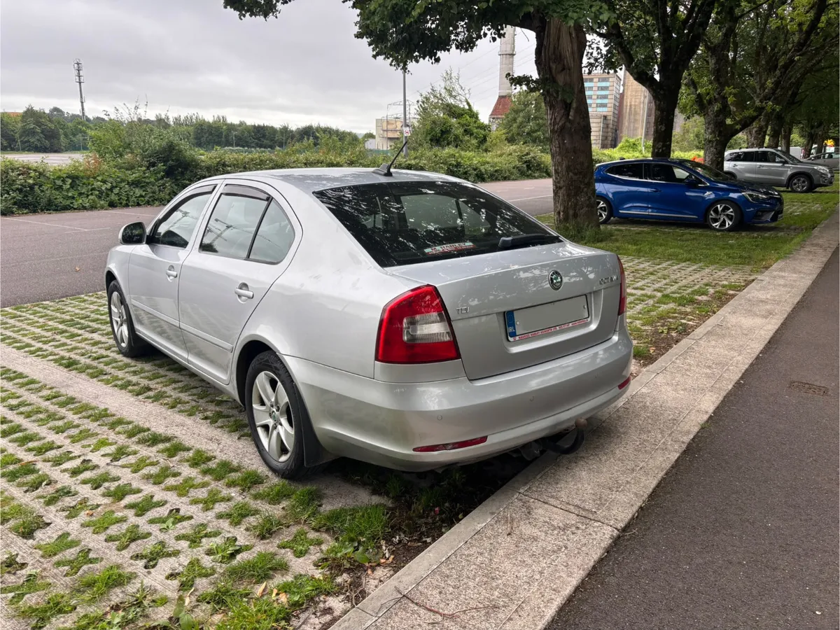 Skoda Octavia 2013 1.6 AUTO New NCT + Tax - Image 4
