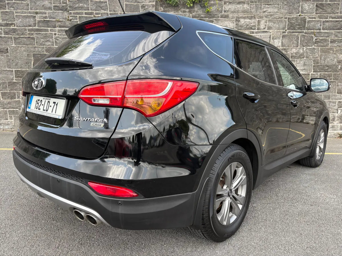 Hyundai Santa Fe 2015 - Image 4