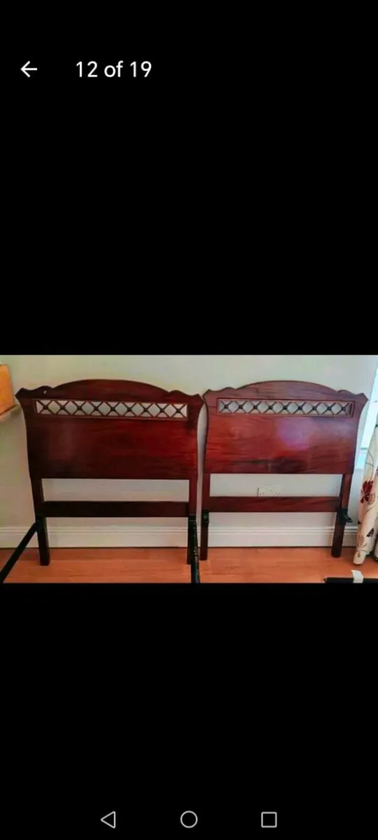 2 antique single beds - Image 1