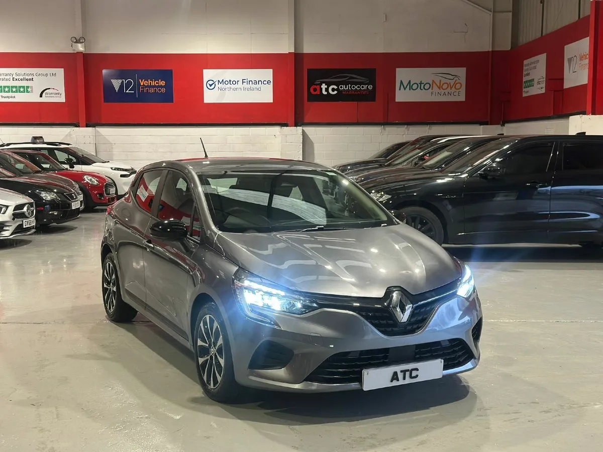 2023 Renault Clio 1.0 TCe Evolution - Image 1