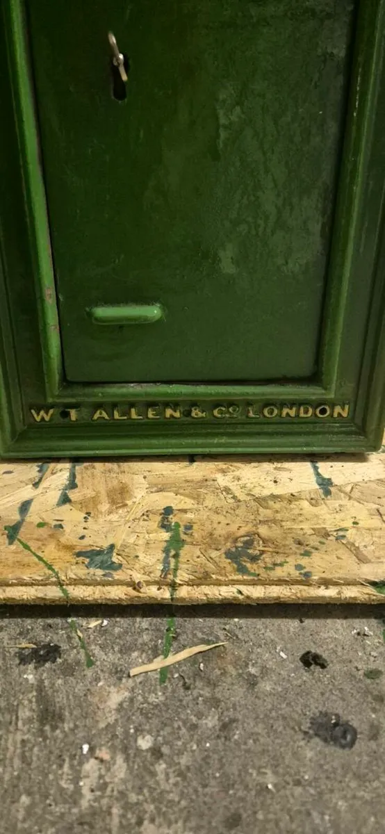 Old  Original  post box - Image 3