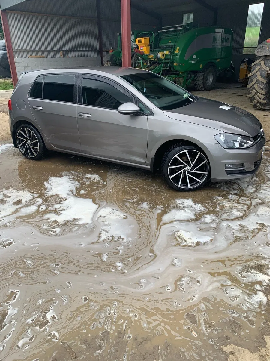 Vw golf - Image 1