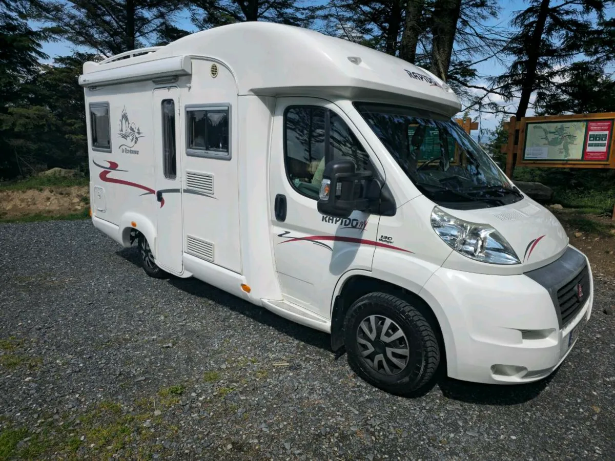 2007 RAPIDO 707F COMPACT FRENCH BED TAKE A TRADE - Image 1