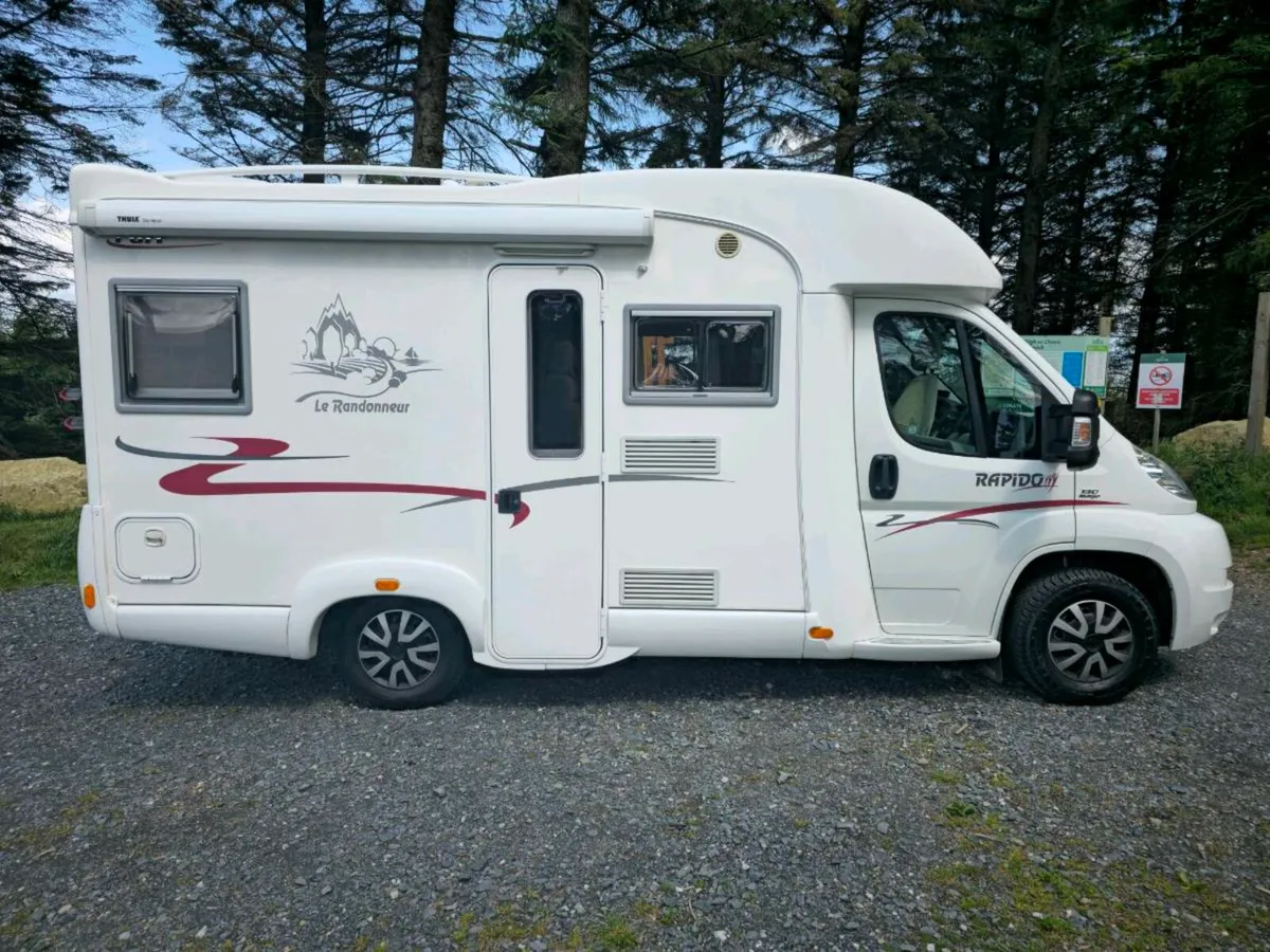 2007 RAPIDO 707F COMPACT FRENCH BED TAKE A TRADE - Image 2
