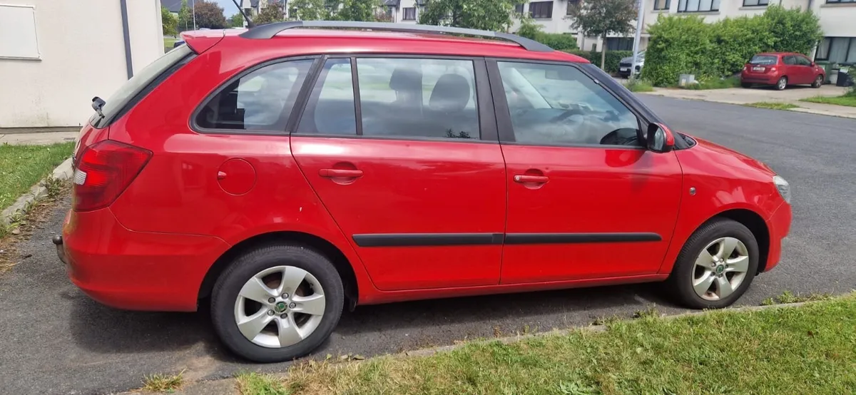 Skoda Fabia 2011 - Image 4