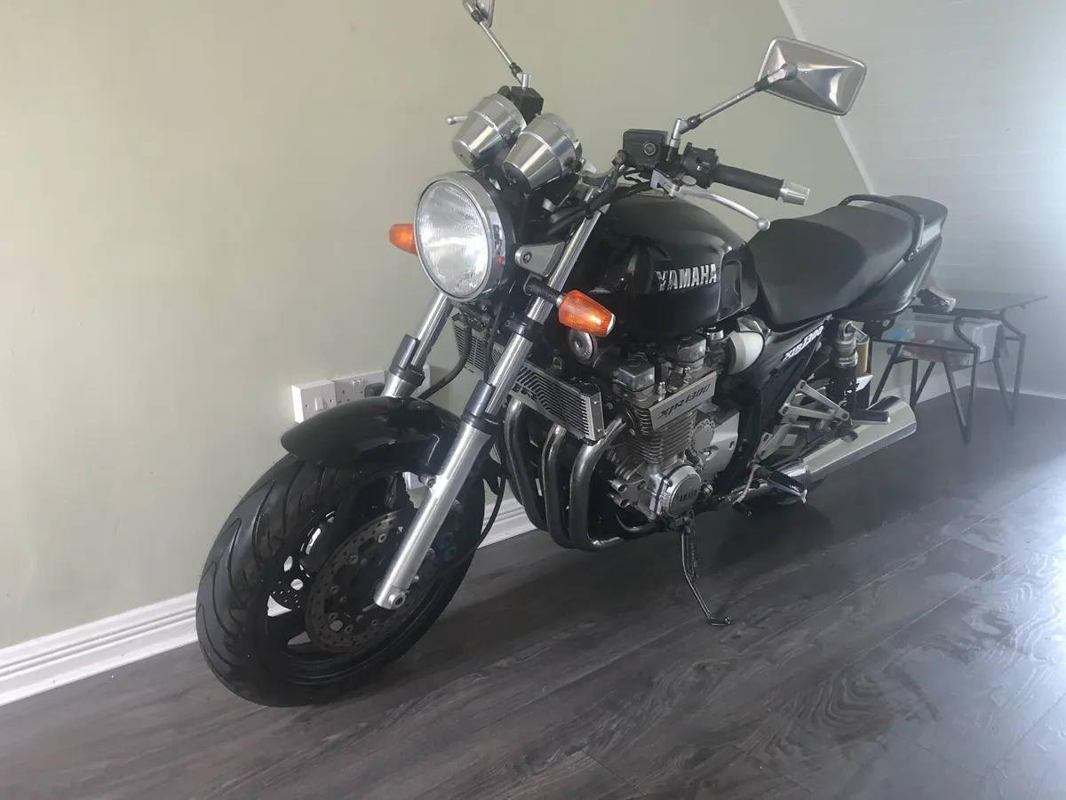 Yamaha xjr - Image 2
