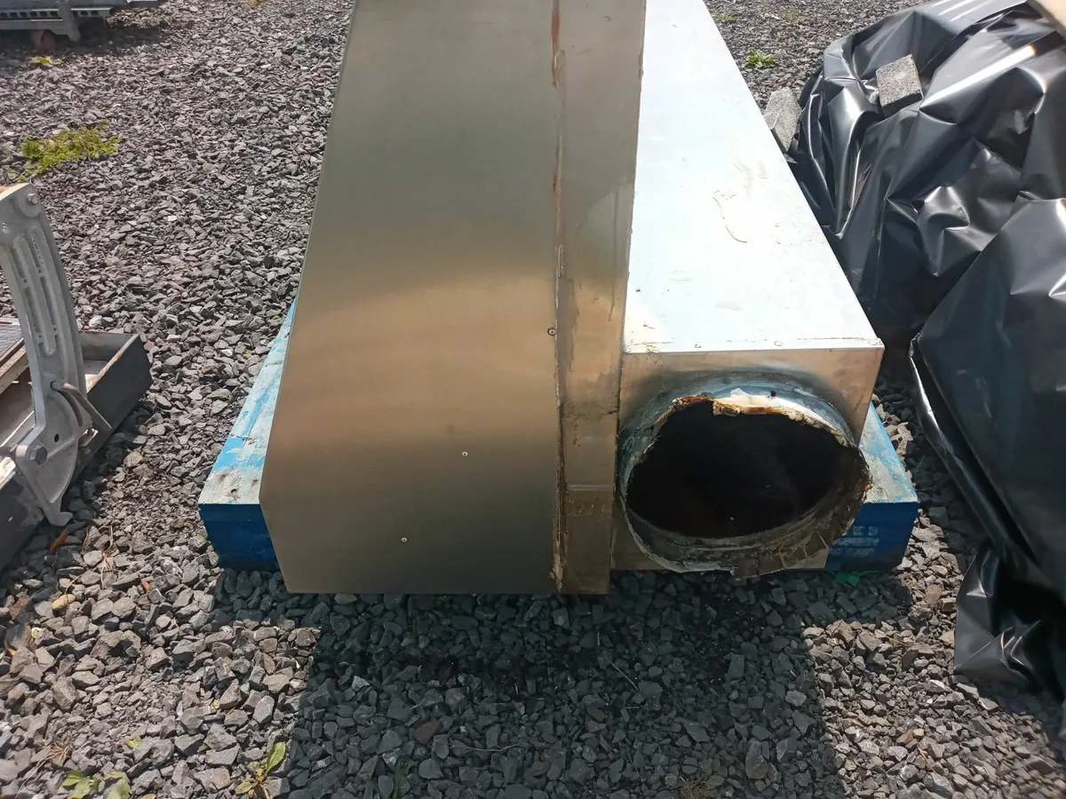 Delivery - Extractor Canopy 2.9 Mtr Long - Image 3