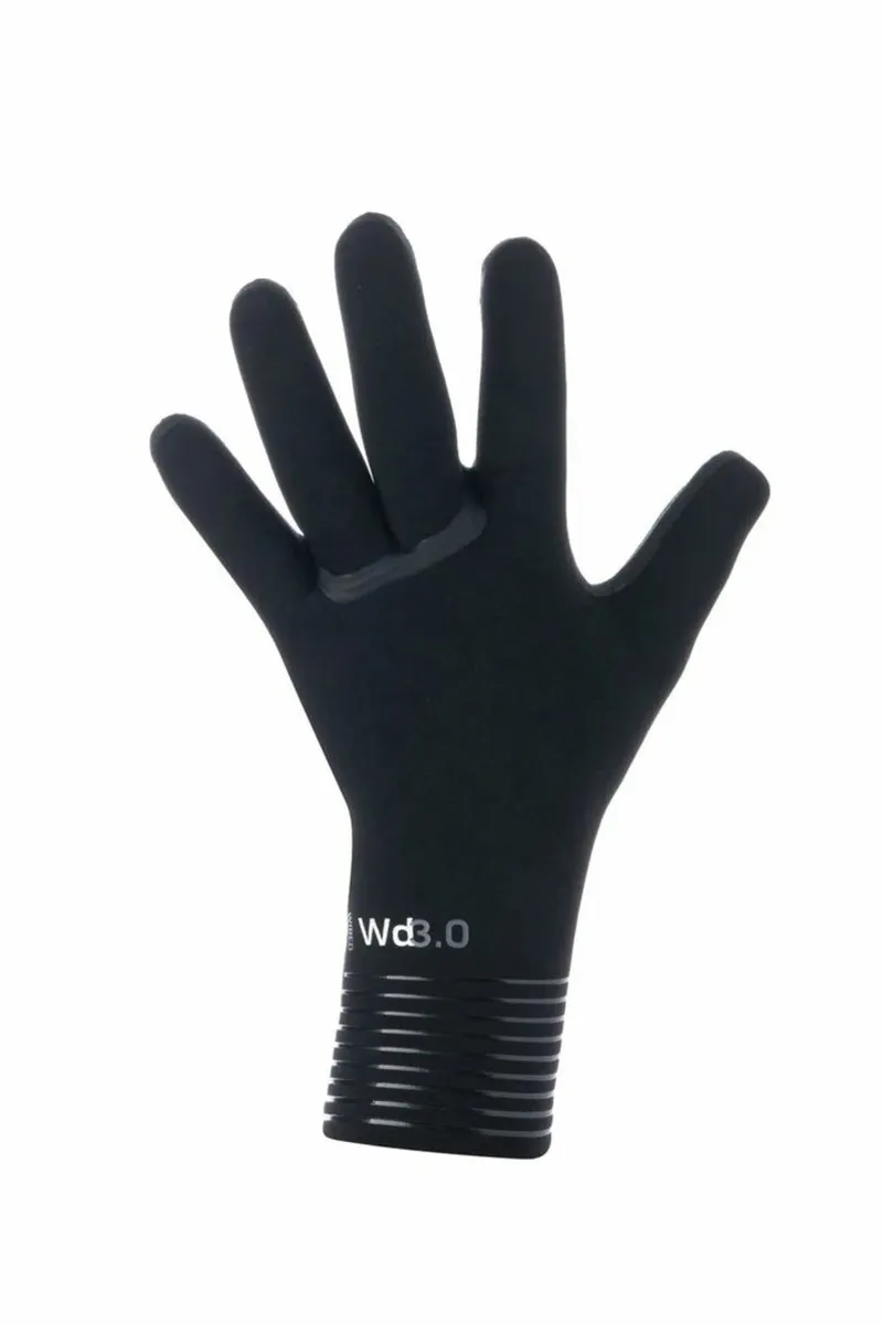 C-Skins Wired Adult 2mm Wetsuit Gloves - Image 2