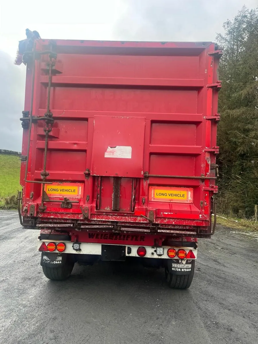 2005 Weightlifter Bulk Tipping Trailer - Image 4