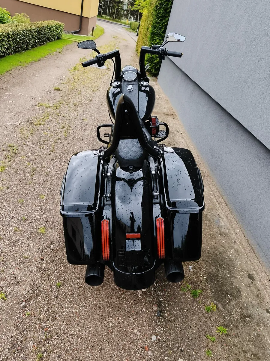 HARLEY  DAVIDSON ROAD KING 👑 - Image 3