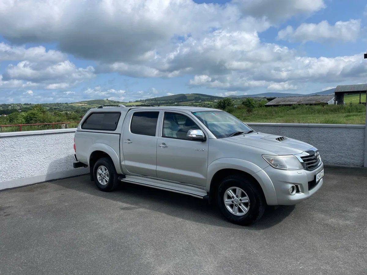 Toyota hilux no vat - Image 2
