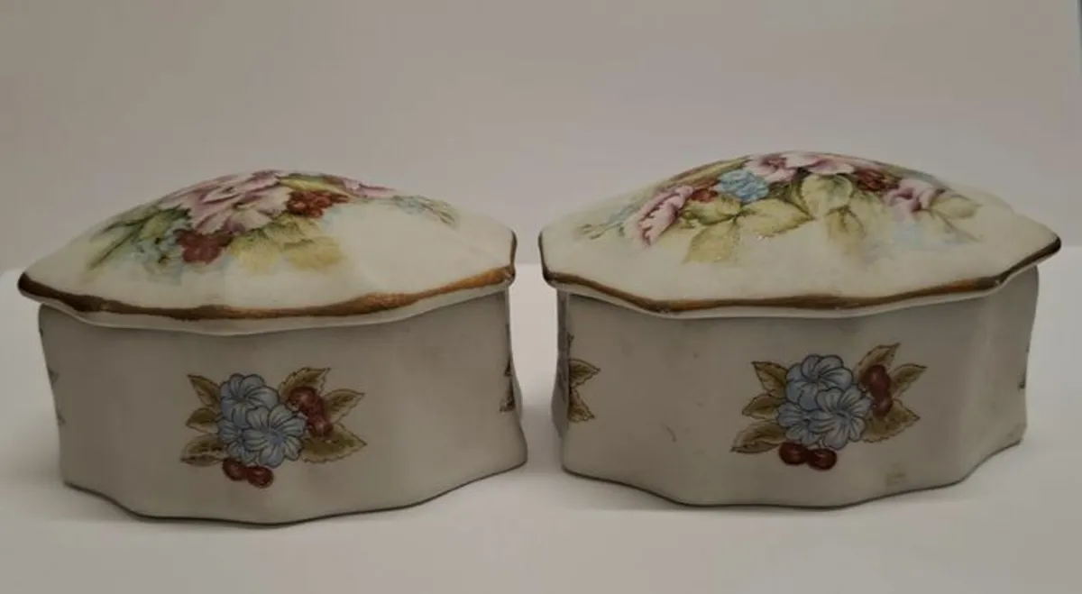 Vidroceramica porcelain 1999 Portugal - Image 1