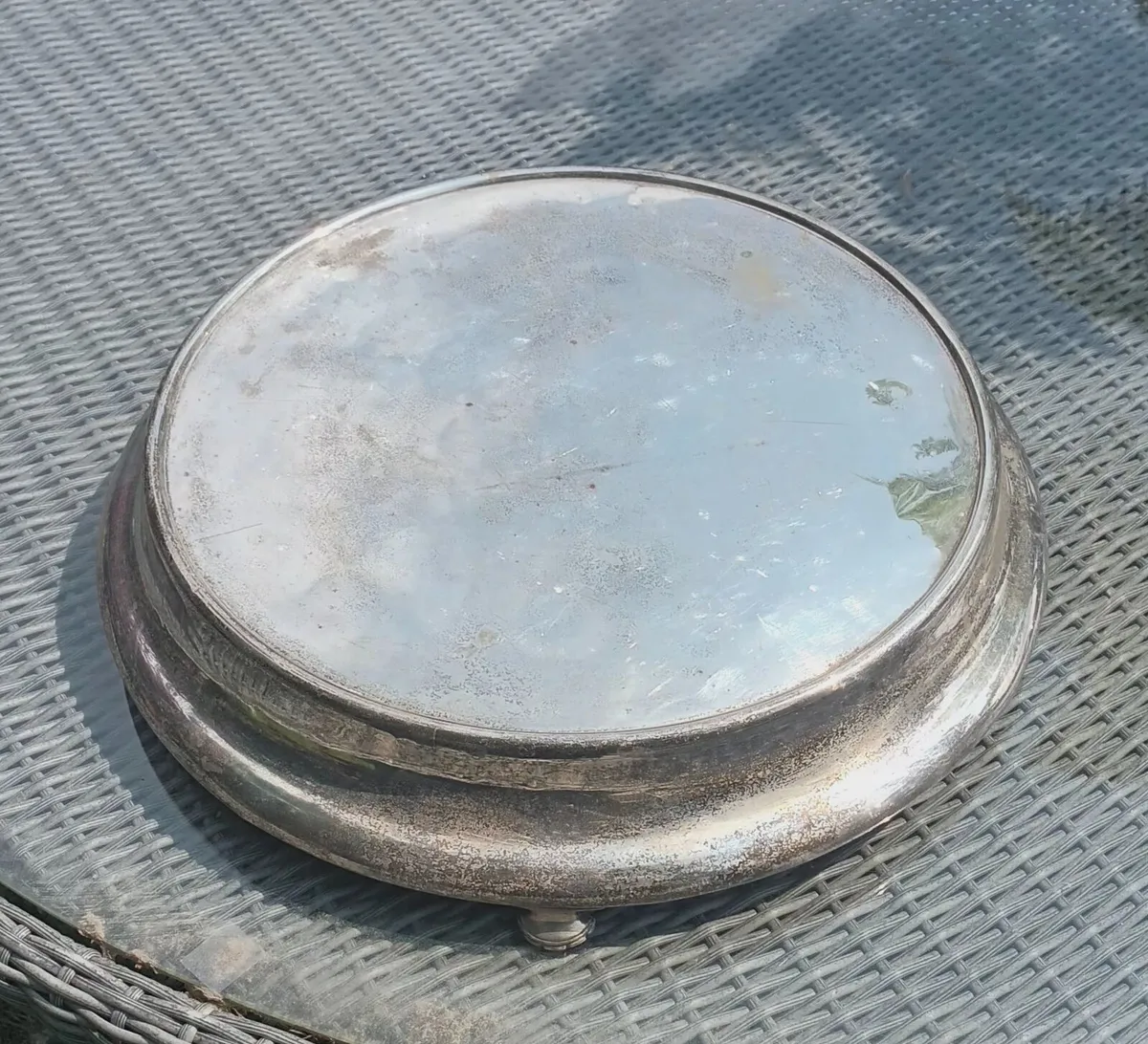 Wedding cake base antique, v cool, D18 - Image 1