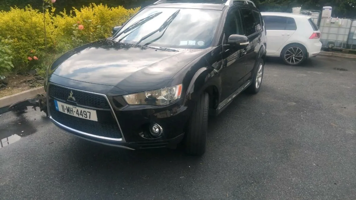 Mitsubishi outlander 7 seter New NCT - Image 2