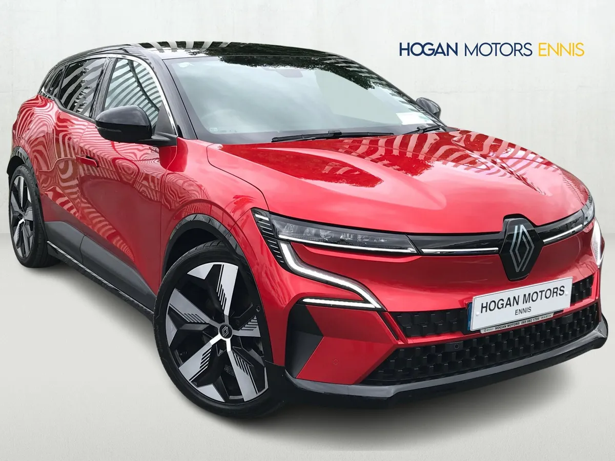 Renault Megane E-Tech 2023 - Image 1