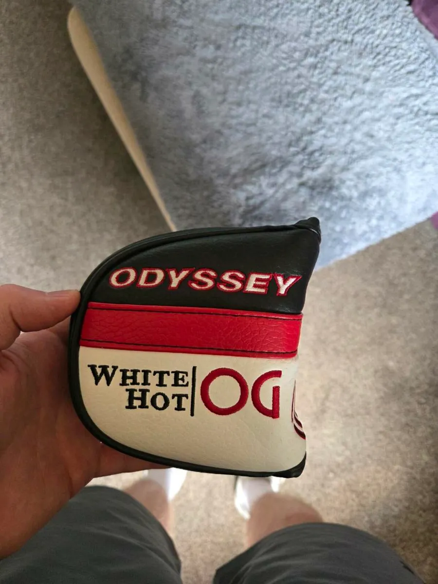 Odyssey White Hot OG Rossie Putter - Image 1