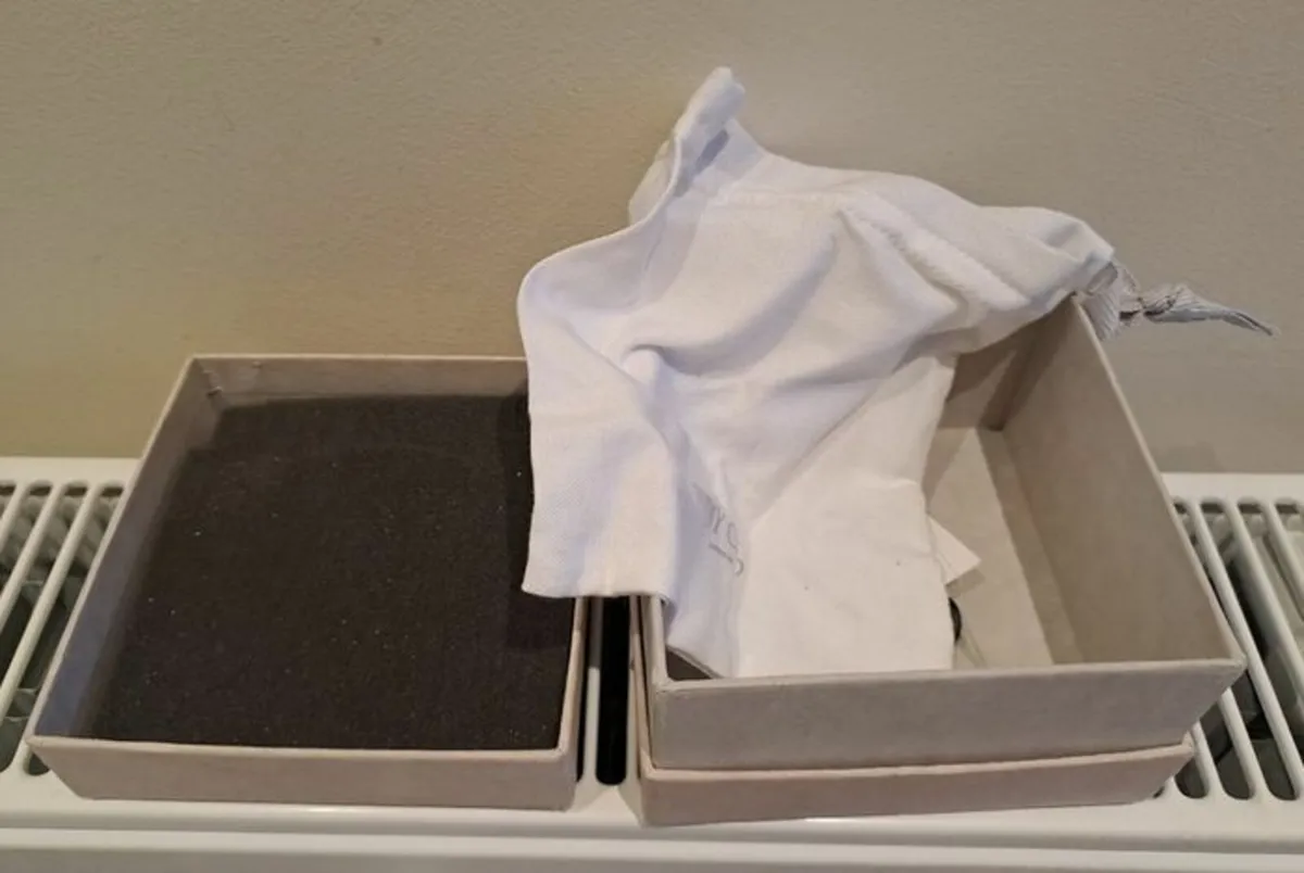Empty Jimmy Choo gift box - Image 4