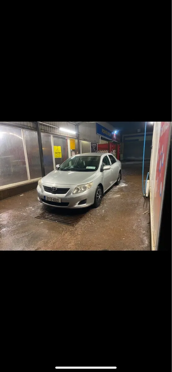 2007 Toyota Corolla saloon 1.4 d4d - Image 2
