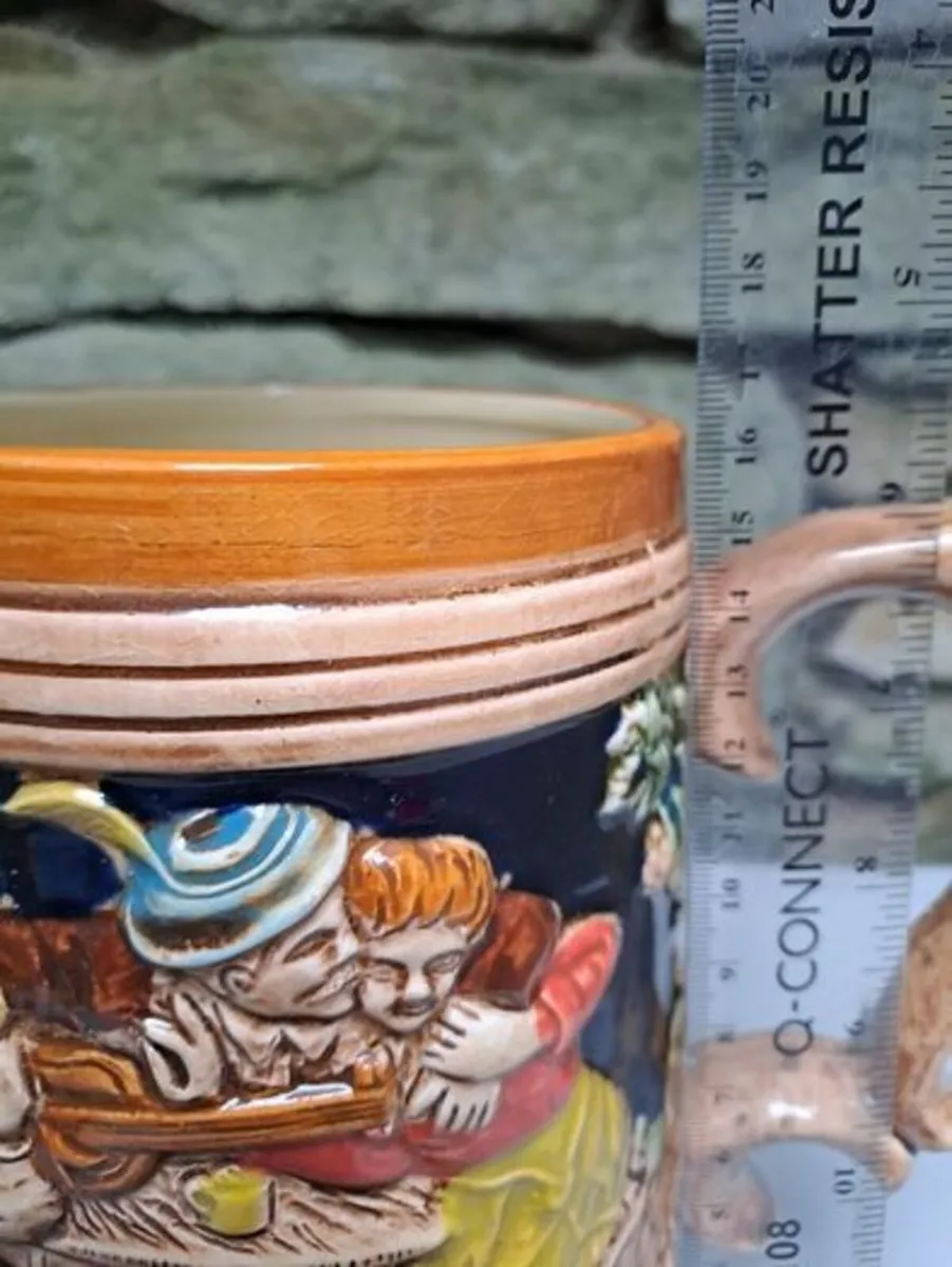 Half a gallon beer stein - Image 3