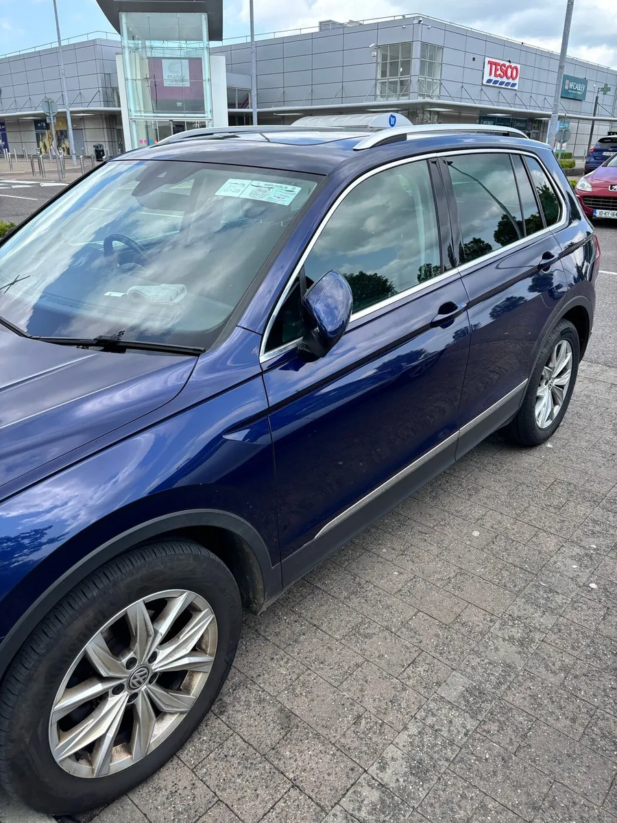 Volkswagen Tiguan - Image 3
