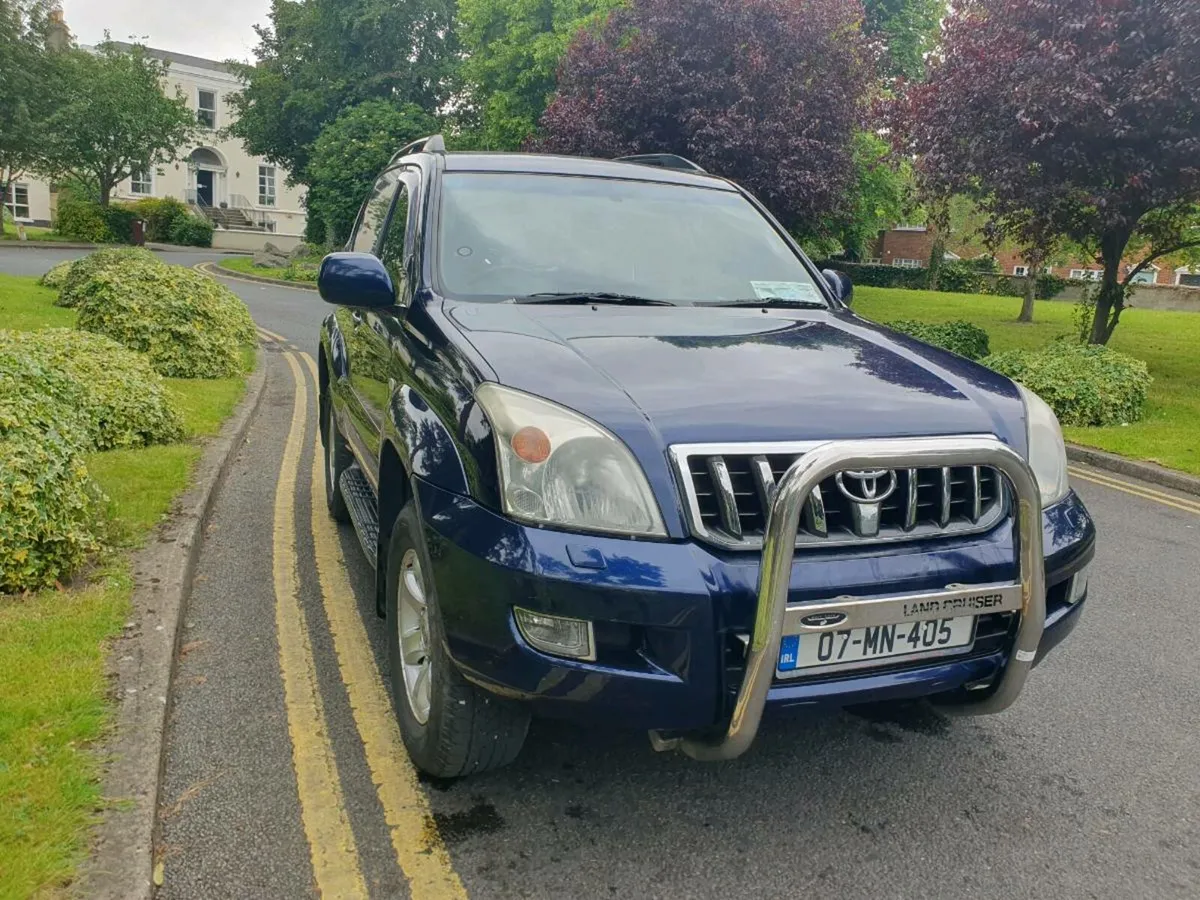 Toyota Landcruiser - Image 3