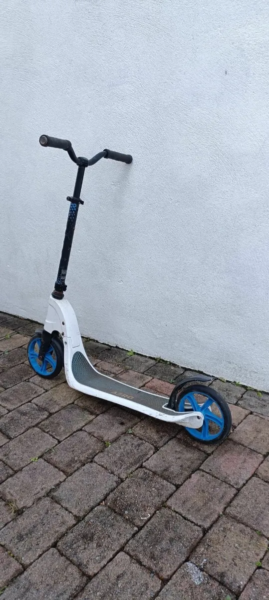 Scooter Aero - Image 2