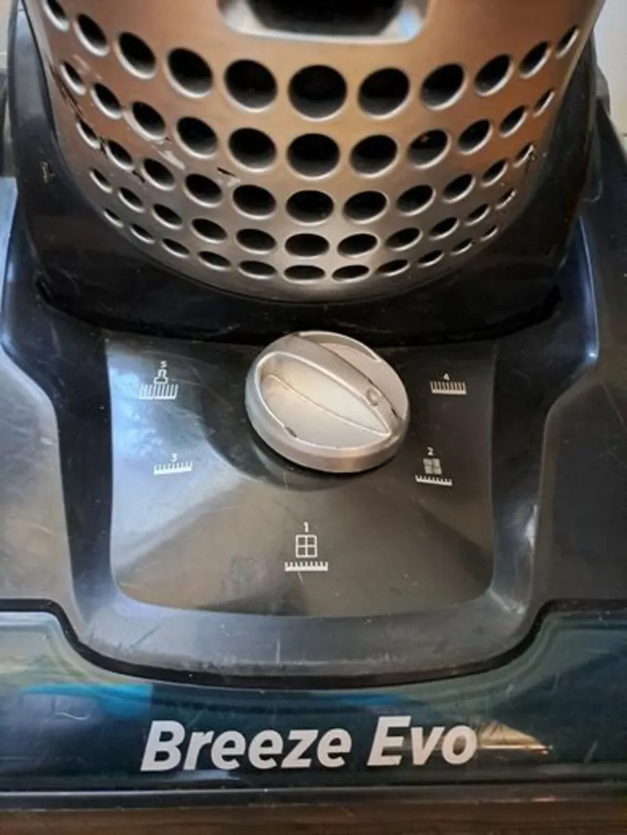 Hoover Breeze Evo - Image 3