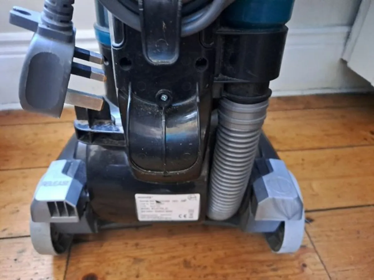 Hoover Breeze Evo - Image 4