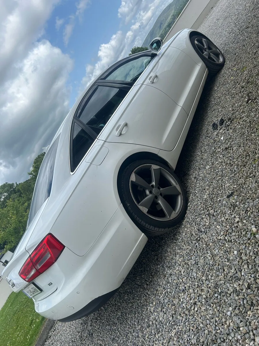 Audi A6 - Image 4