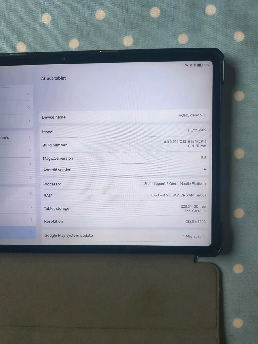 Android Tablet - Image 3
