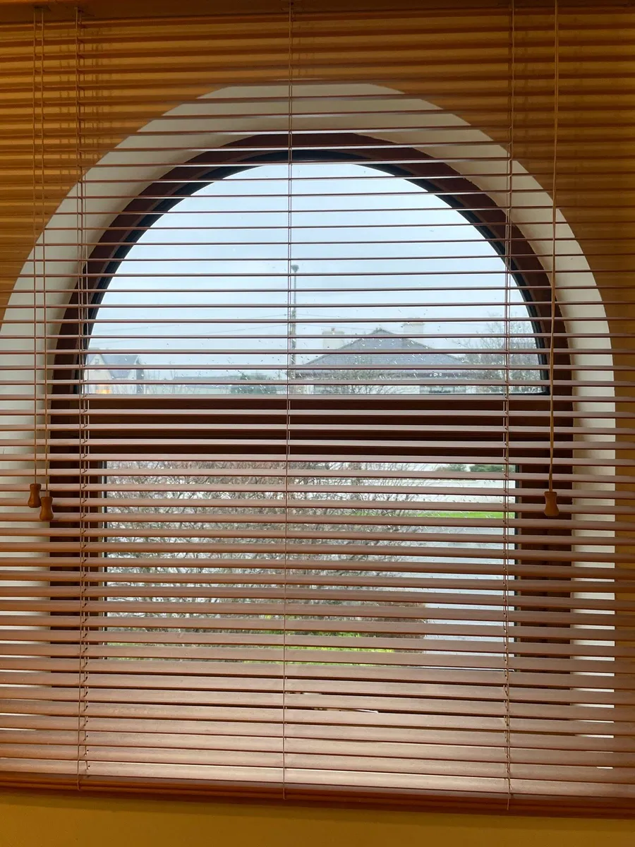 Pine Wooden Blinds - Image 1