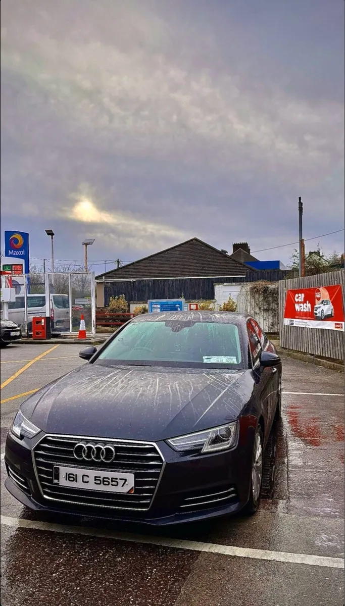 Audi A4 SE (Special edition) Ultra TDI - Image 4