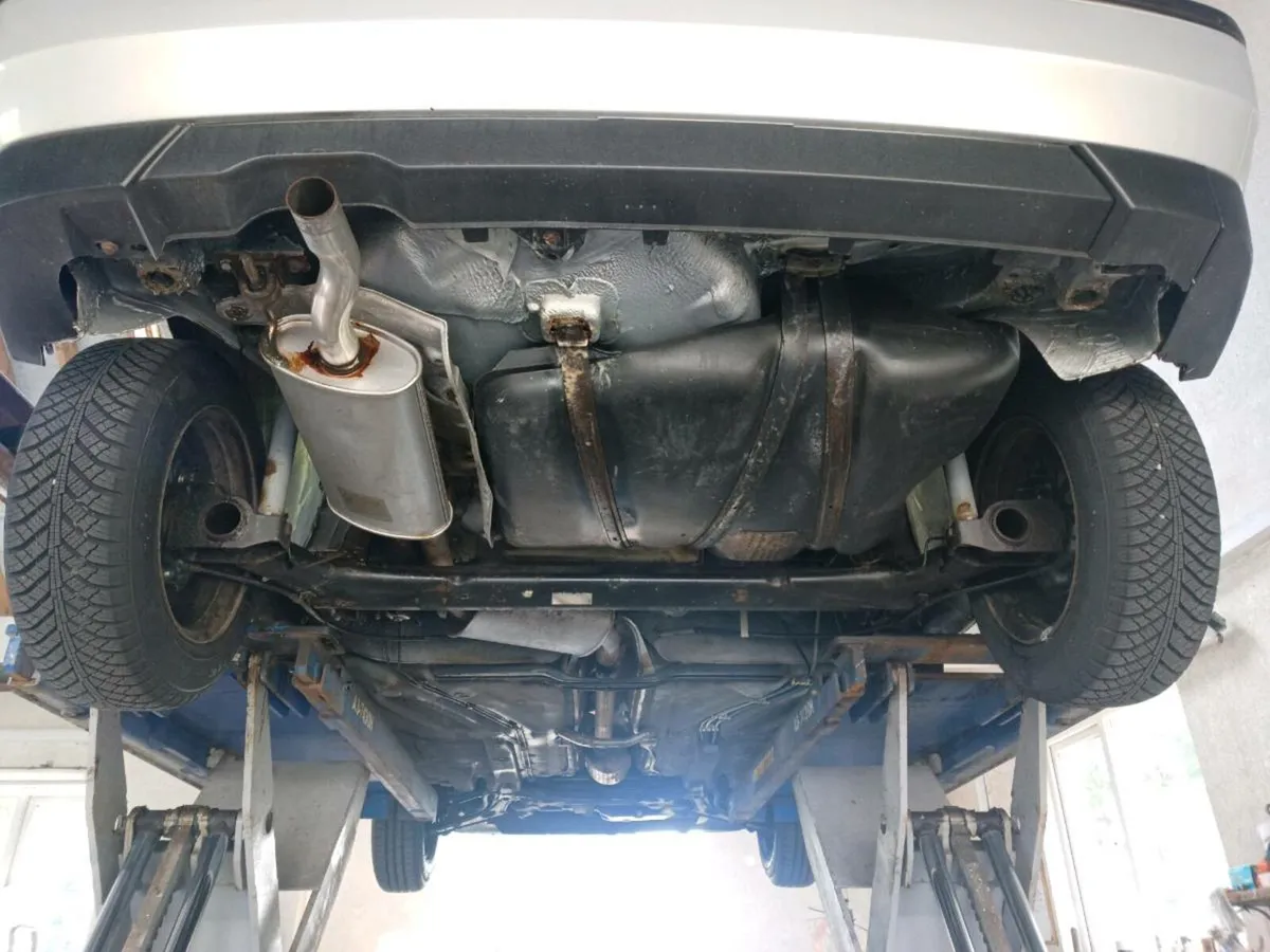 VW golf 1.8  gli. + Golf GTI - Image 3