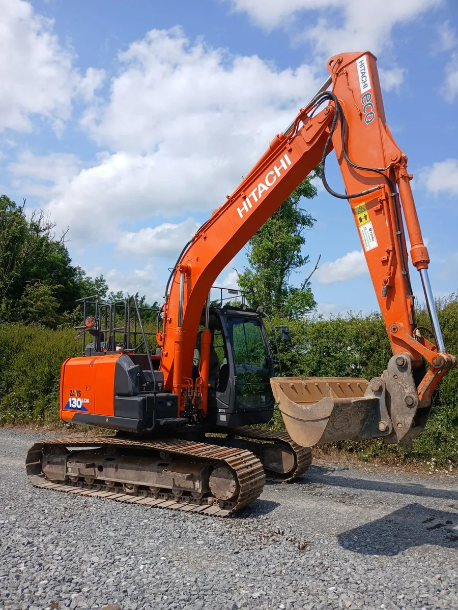 2018 Hitachi 130.6 - Image 3