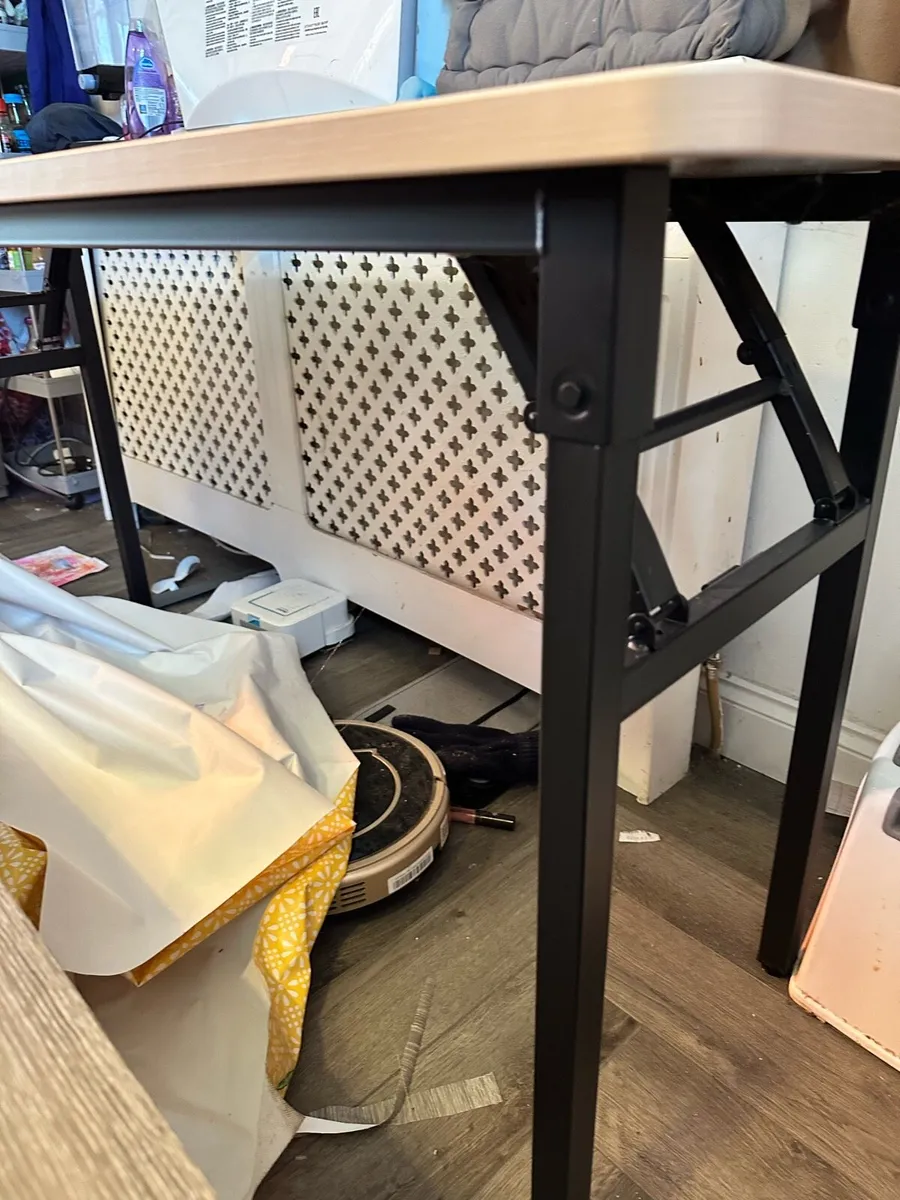 Folding table - Image 2